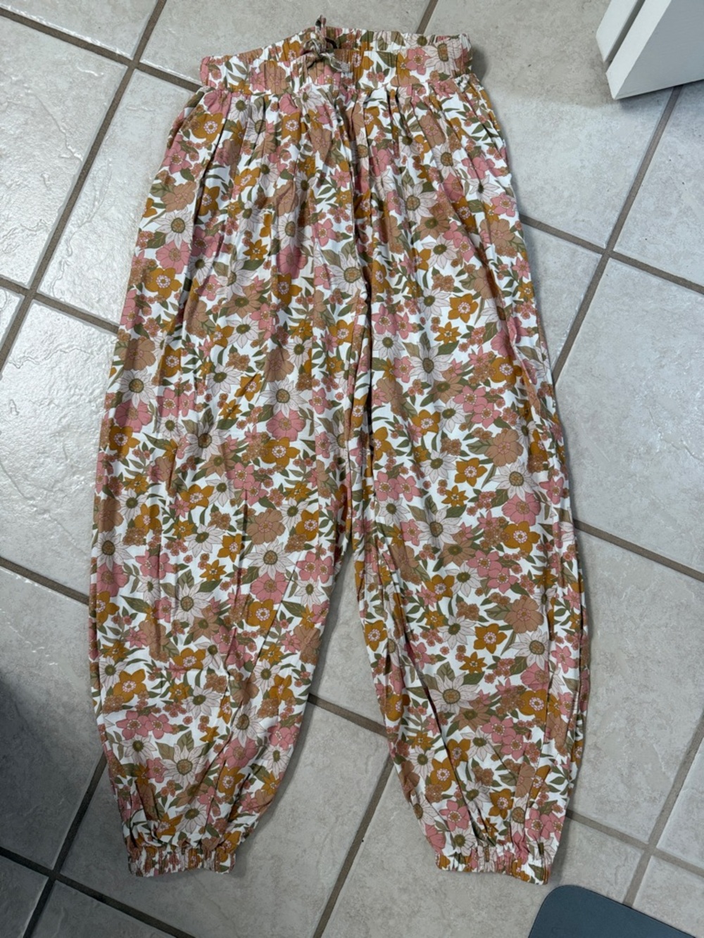 POL Womens Floral Drawstring Elastic-Waist Harem Pants - Pink & Brown